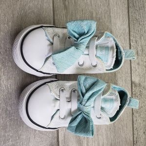Toddler girls size 8 converse